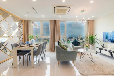 Apartment mit drei Schlafzimmern — Léman Luxury Apartment District 3 HCMC